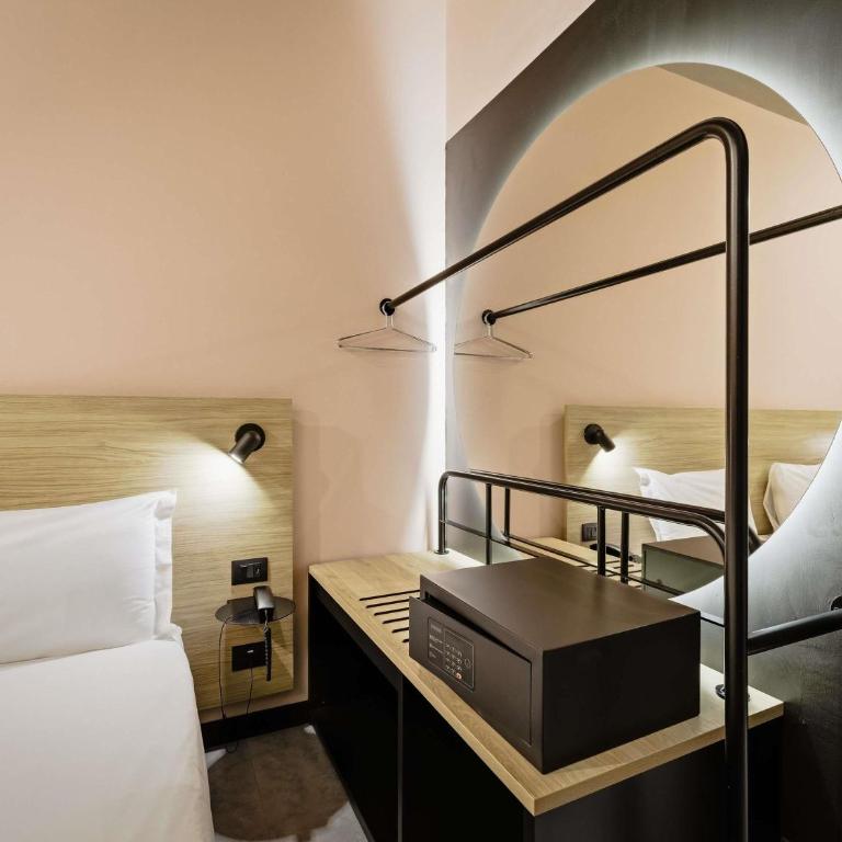 Ibis Styles Roma Aurelia - Camera Matrimoniale Standard - 1