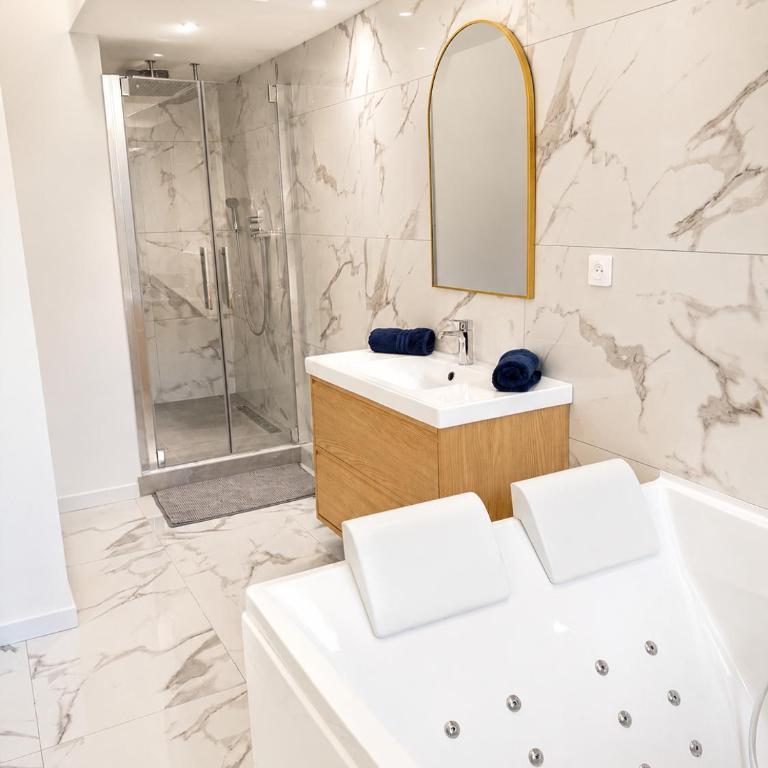 Sous les Ciels de Jeanne Aix Center Jacuzzi - Appartement 1 Chambre - 20