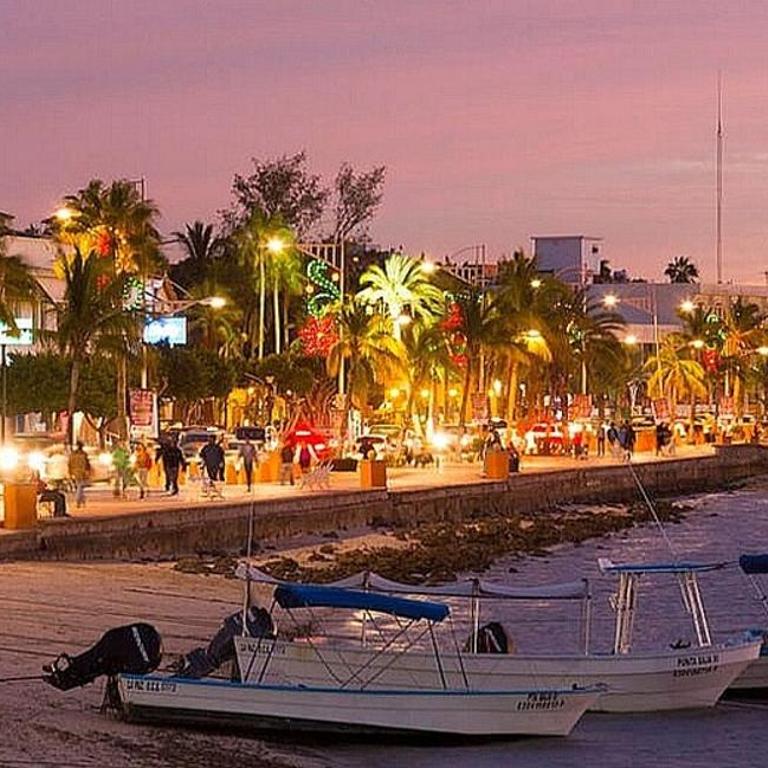 Vista Cortes 2BR 2BA Condo - Walk to the Malecon! - Apartment mit 2 Schlafzimmern - 44