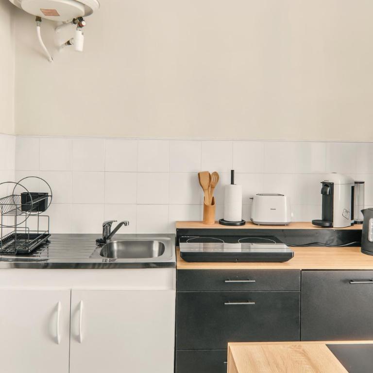 T1 - Cocon doré et jardin secret, Nice Libération - Appartement 1 Chambre - 13