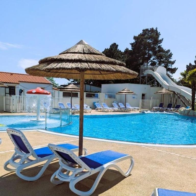 Chalet cosy avec terrasse - 2 pers. - API-1-52-2846 - Chalet - 32