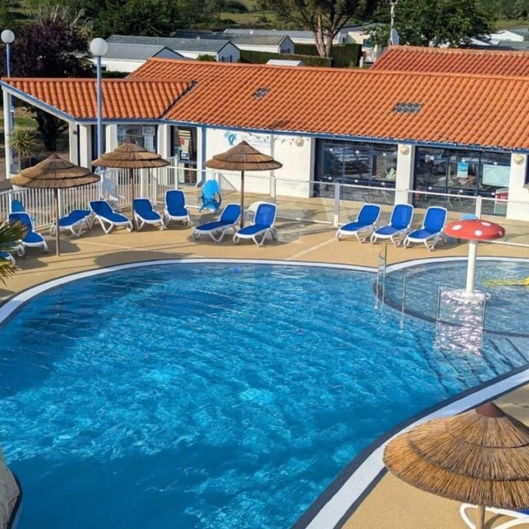 Chalet charmant, animaux OK - 2 pers. - API-1-52-2845 - Chalet - 30