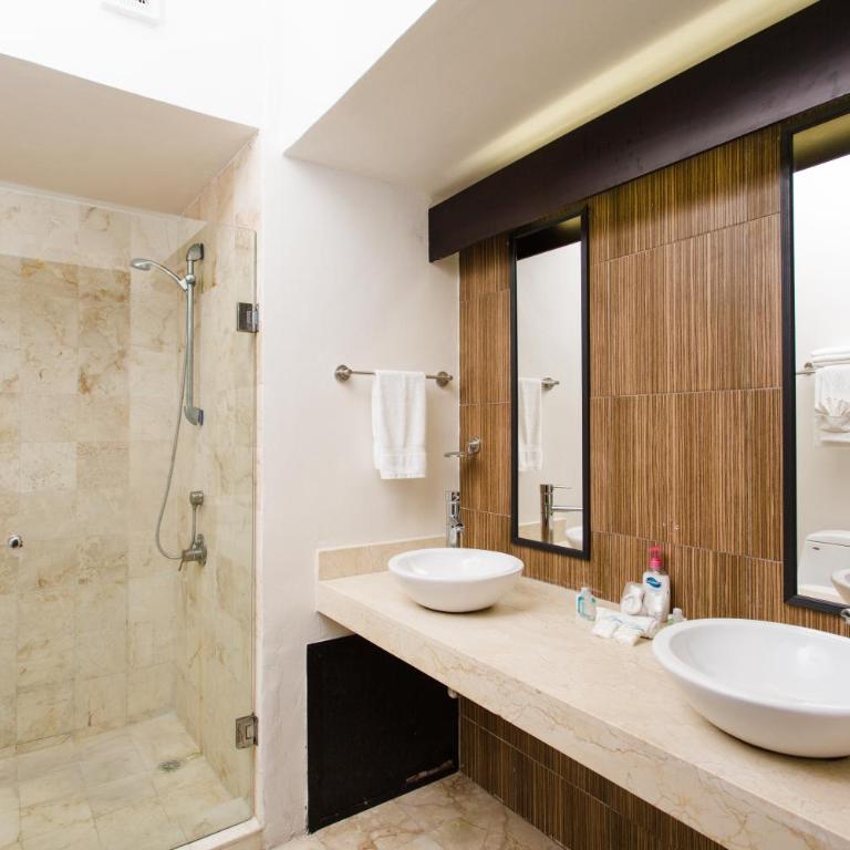 Ocean Front Corto Maltes 104 in Downtown - Two-Bedroom Apartment with Ocean View - 33