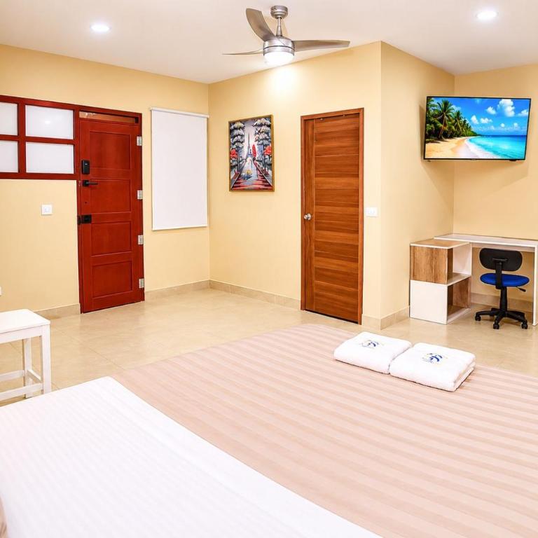 Sauce Suites - Brisas de la Laguna - Three-Bedroom Apartment - 4