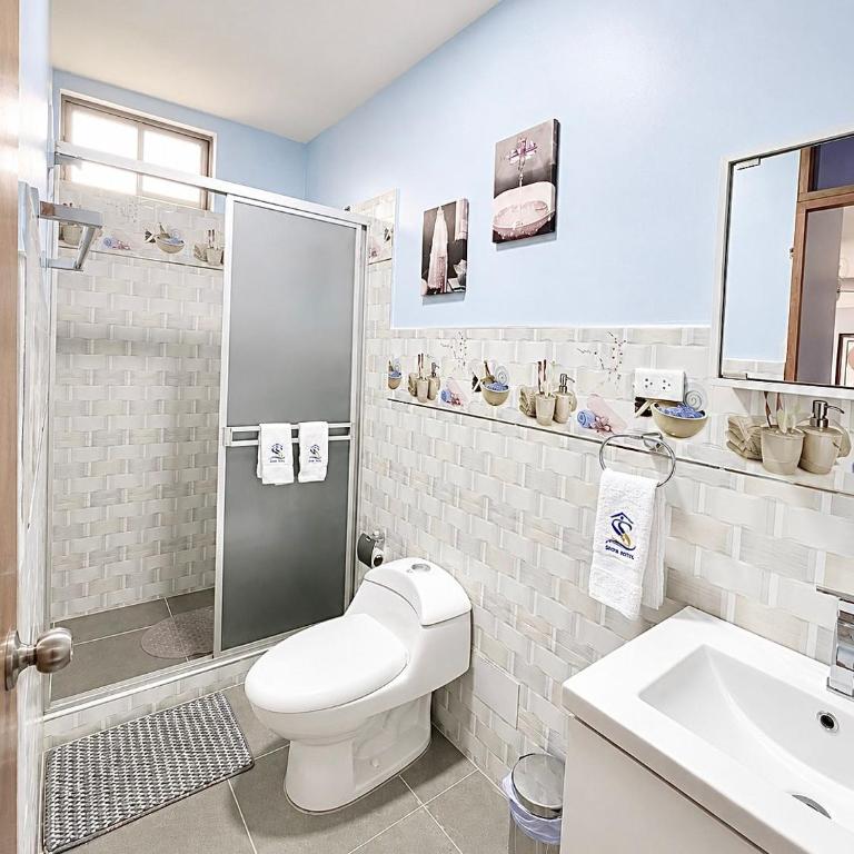 Sauce Suites - Brisas de la Laguna - Four-Bedroom Apartment - 7