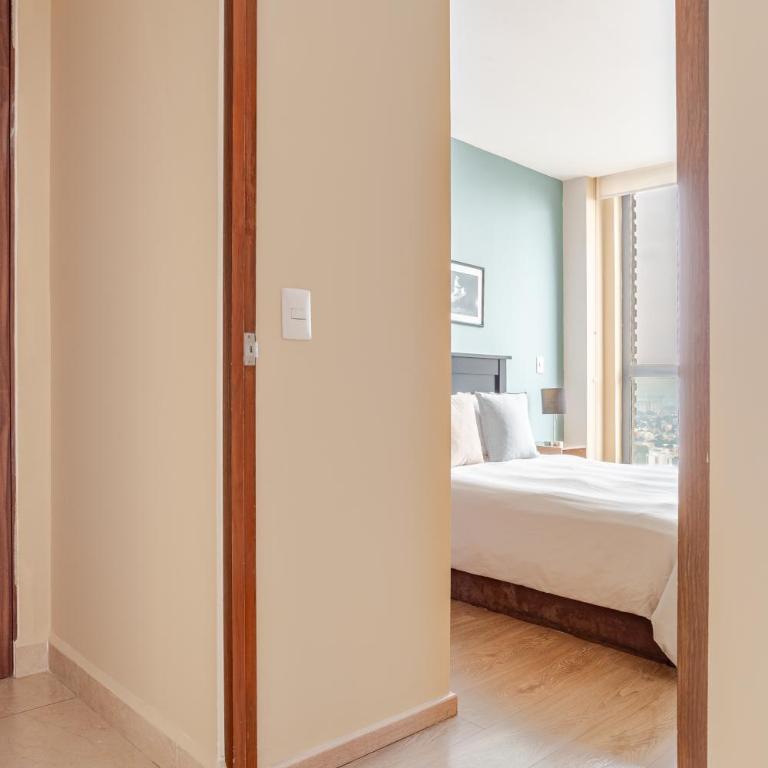 Begrand Alto Polanco Pool Gym Jacuzzi & More - One-Bedroom Apartment - 2