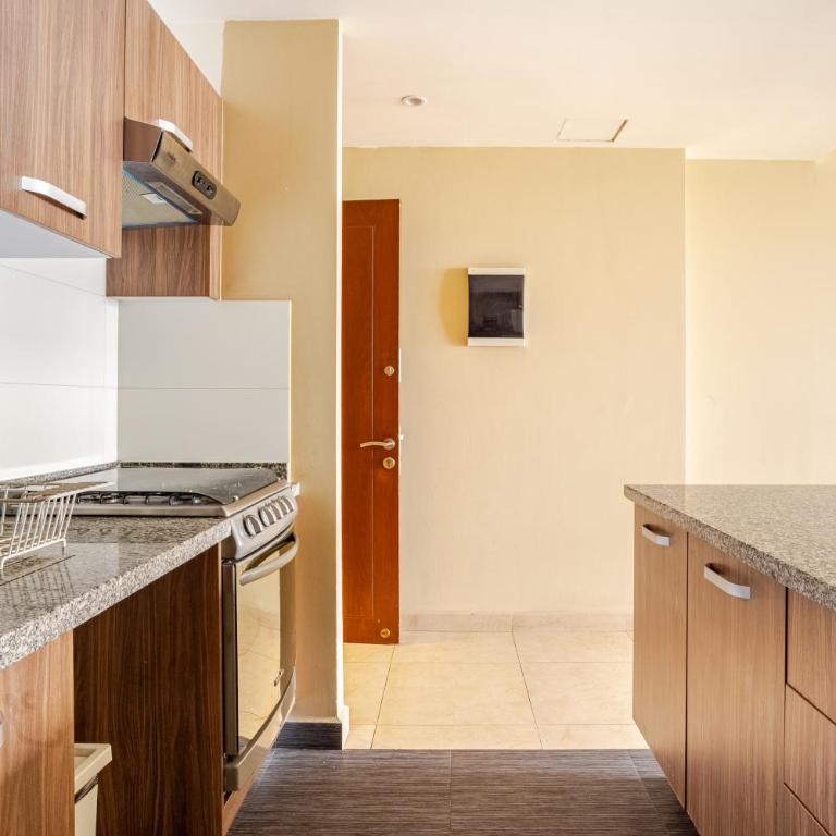 Begrand Alto Polanco Pool Gym Jacuzzi & More - Two-Bedroom Apartment - 13