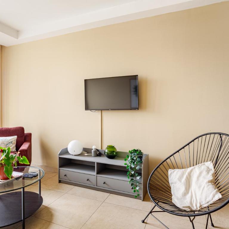 Begrand Alto Polanco Pool Gym Jacuzzi & More - Two-Bedroom Apartment - 8