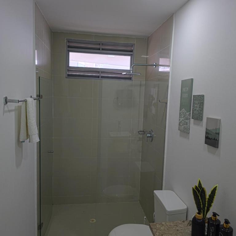 Beachfront Apt en Marbella - Two-Bedroom Apartment with Sea View - 11