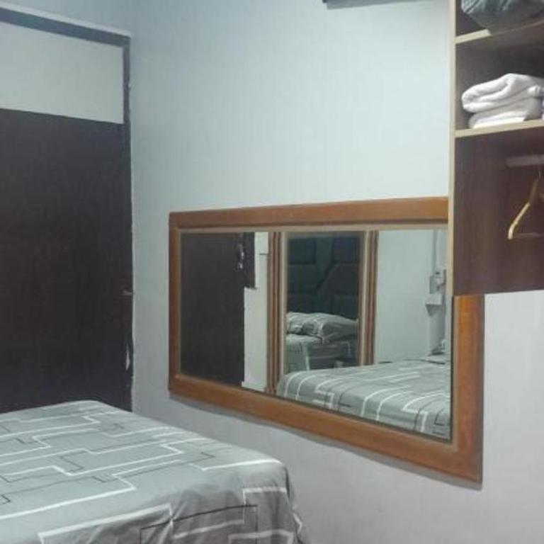Hoteles R20 jr Camana - Habitación Individual con baño compartido - 1