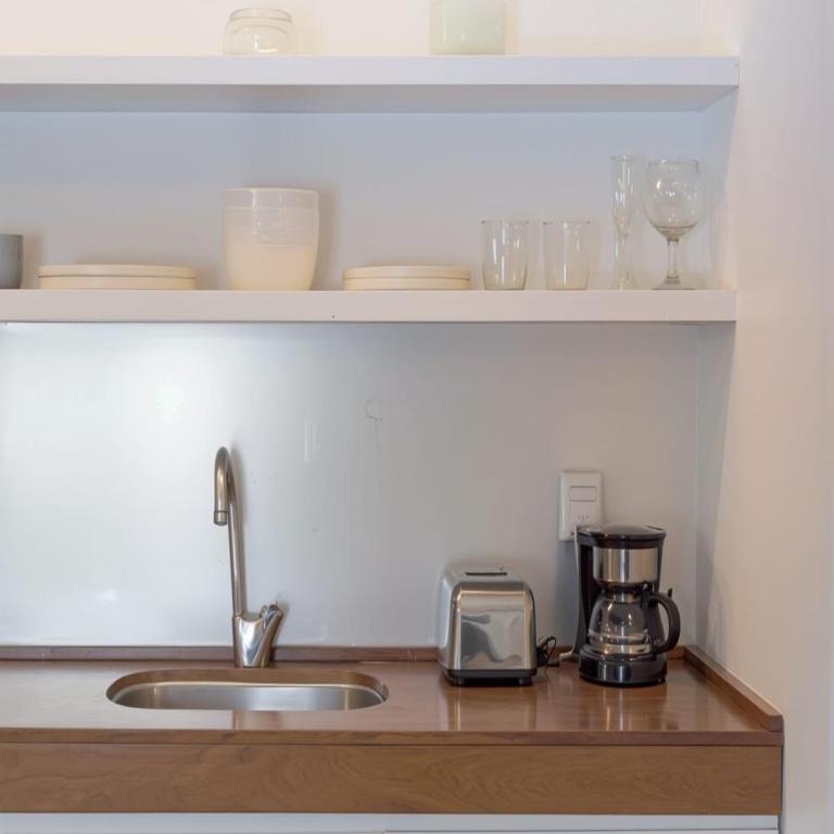 Bright 1BR with Optional Rooftop well Connected - Appartement 1 Chambre - 22