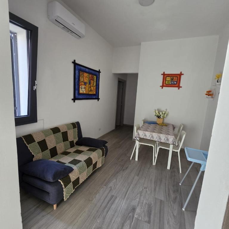 Casina Viareggina 2 camere - Maison 2 Chambres - 30