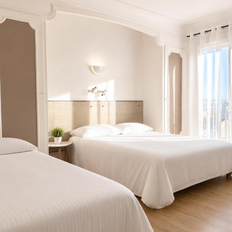 Hôtel le Canetois - Chambre Quadruple avec Climatisation - 1