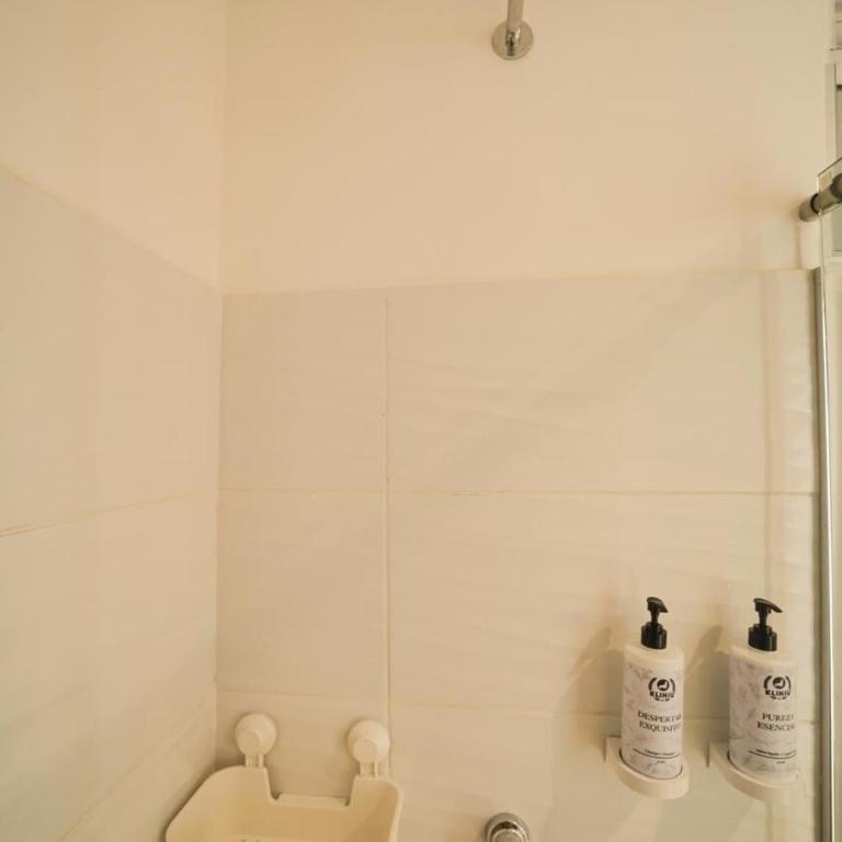Family Friendly 2BR Apartment Sleeps 4 to 6 - Two-Bedroom Apartment - 39