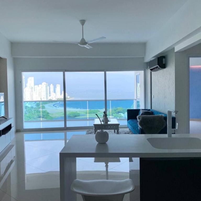 Luxury 2 bedrooms water view apartment - Apartment - 3