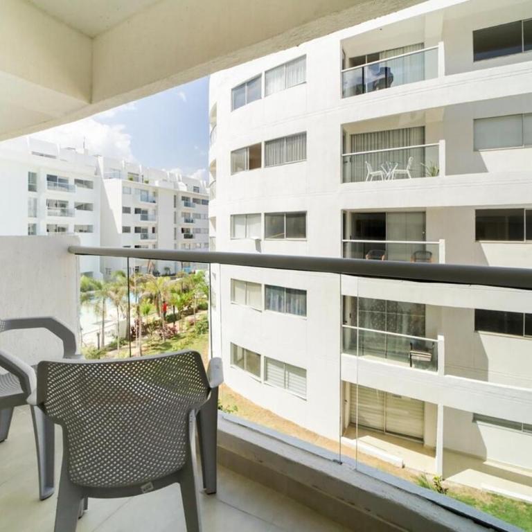 Family Friendly 2BR Apartment Sleeps 4 to 6 - Two-Bedroom Apartment - 51