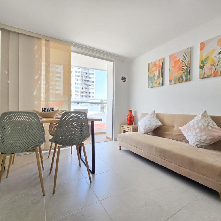 Elegancia y comodidad cerca del mar y aeropuerto - Two-Bedroom Apartment - 48
