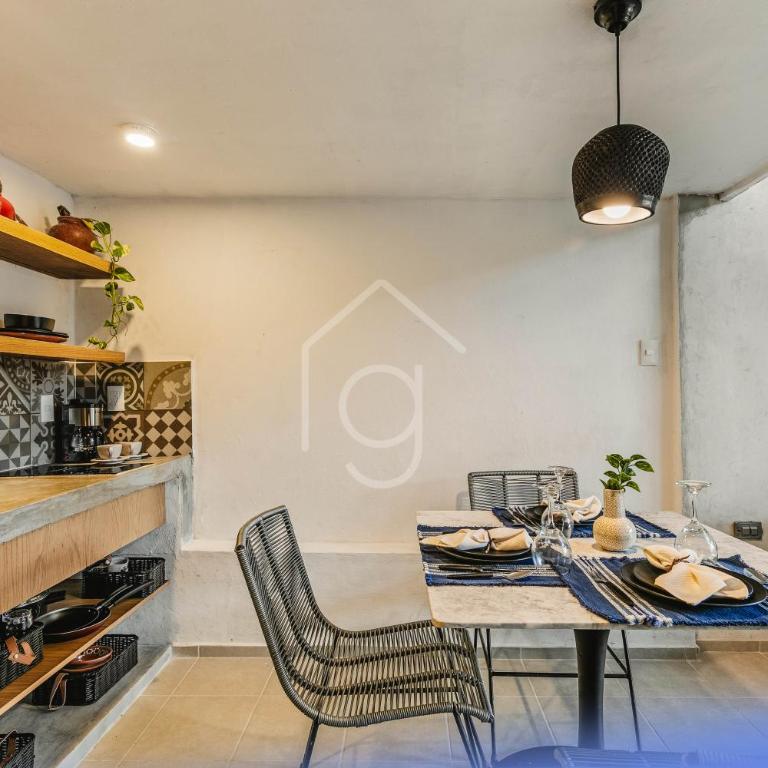 Central and spacious Loft with swimming pool by Av Montejo - One-Bedroom Apartment - 14
