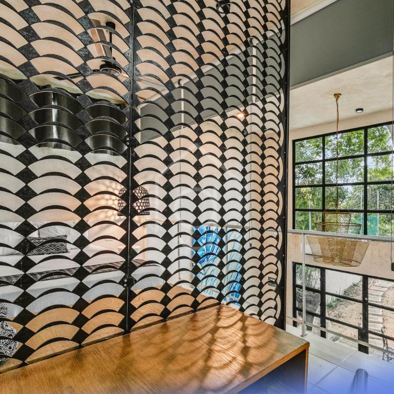 Central and spacious Loft with swimming pool by Av Montejo - One-Bedroom Apartment - 20