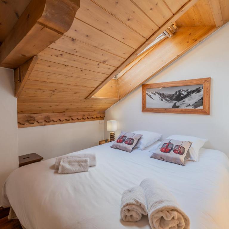 Central Mont Blanc view, Sauna & Pool - Apartment with Mountain View - 27
