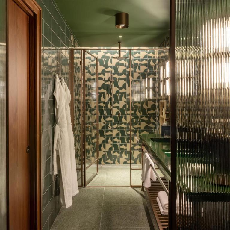Thompson Rome, By Hyatt - Suite Doppia con 2 Letti Singoli - 2