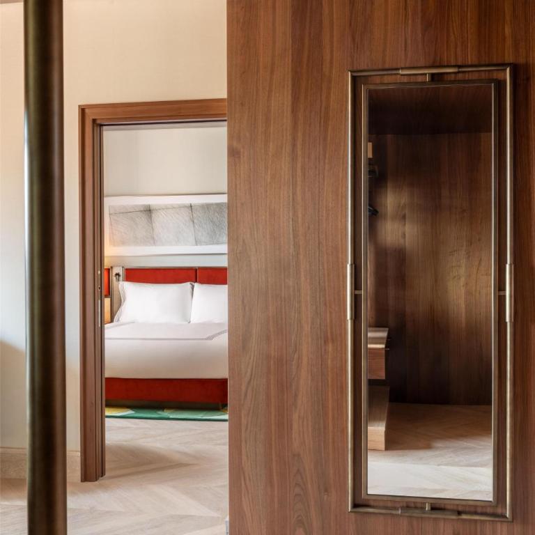 Thompson Rome, By Hyatt - Suite King - 3