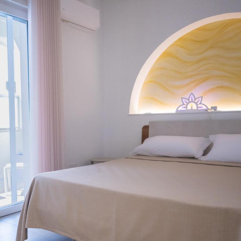 Lumina Rooms - Camera Matrimoniale con Balcone - 13