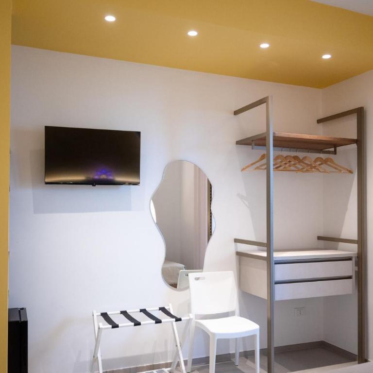 Lumina Rooms - Camera Matrimoniale con Balcone - 3