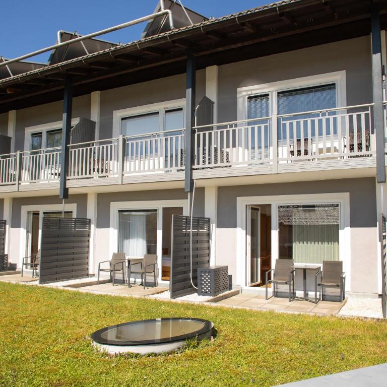Gasthof zur Post - Single Room with Balcony - 5