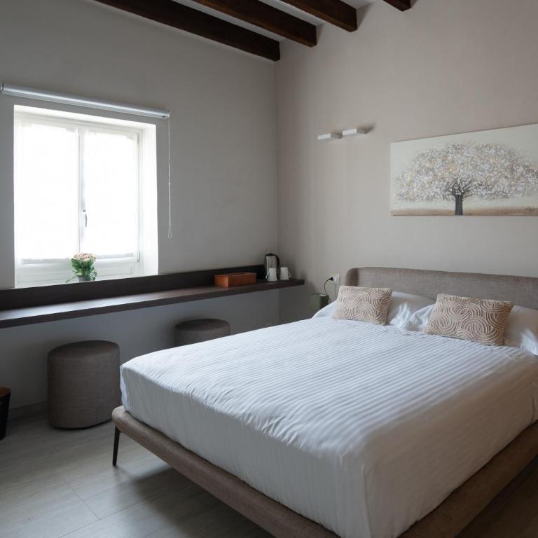 Zahir Rooms & Wellness srls - Deluxe Double Room - 9