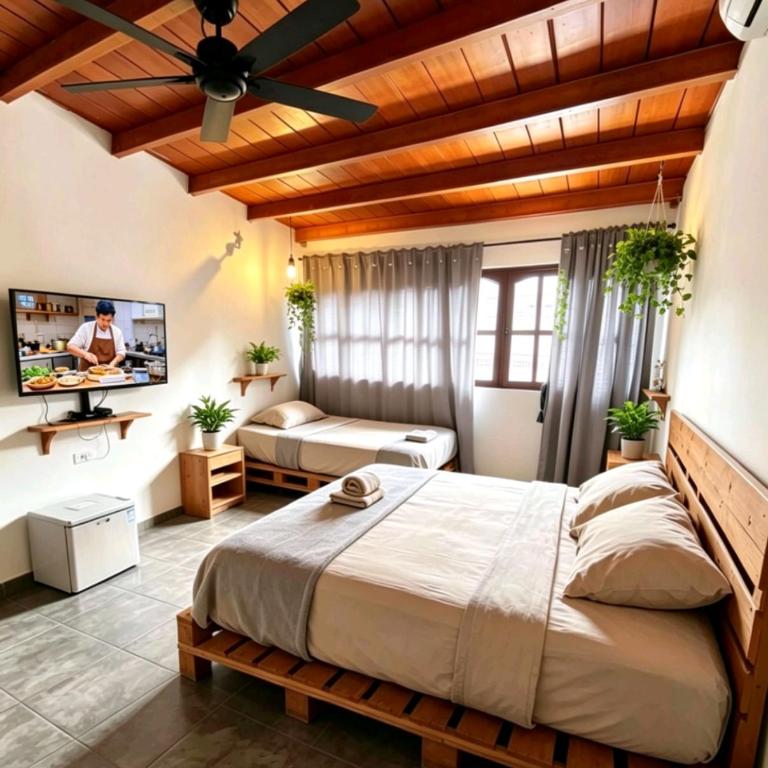 Bonita Privada Cómoda Económica - Aire - SmartTv - Baño Privado - Excelente Ubicación Muelle Cruceros - Habitación Triple con baño privado - 1