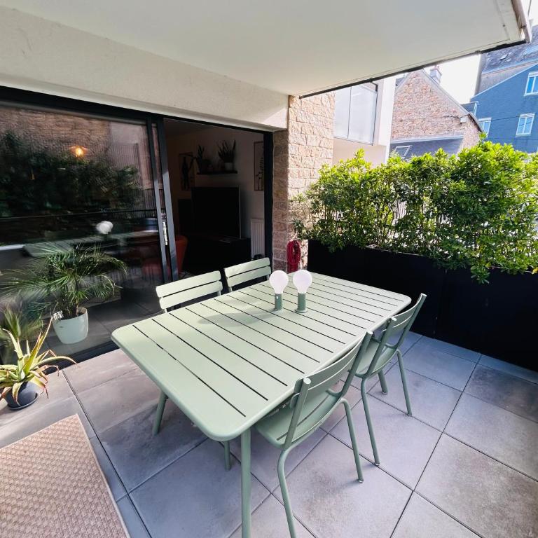 L'Hermine terrasse et parking, 500 plage - Appartement 2 Chambres - 12