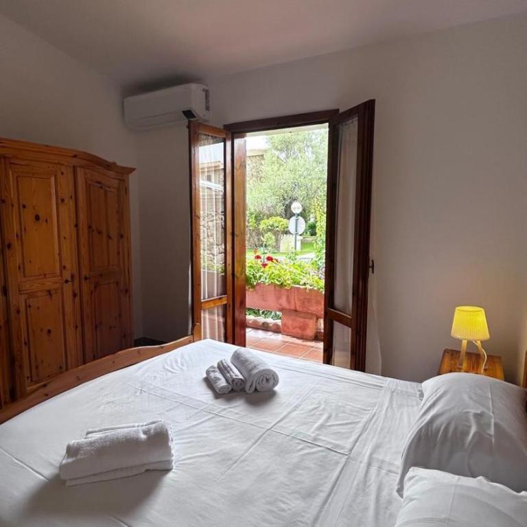 casa spiaggia San Teodoro - Three-Bedroom Home - 9