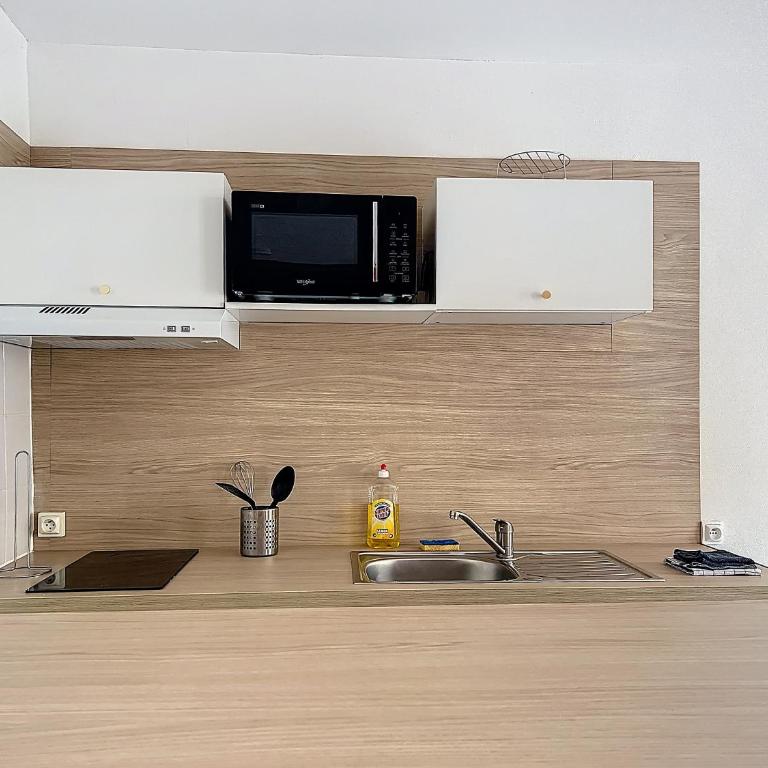 Le Citadin - Centre Ville - 4 personnes - Appartement 1 Chambre - 10