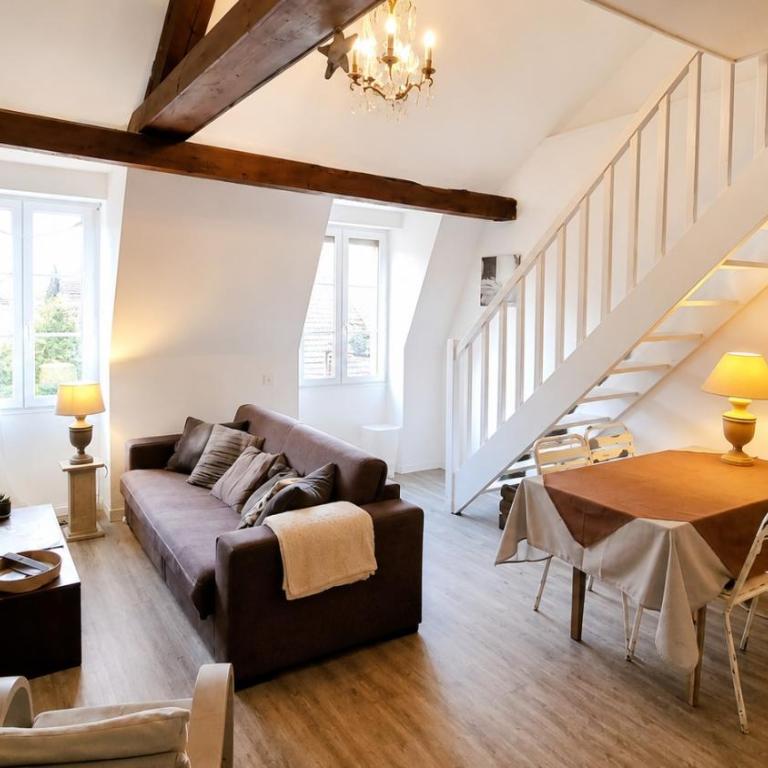 Bâtiment historique le long du canal du Thiou - Historic building along Thiou Canal - One-Bedroom Apartment (2 Adults) - 1