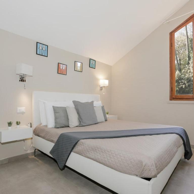 NEW VILLA Jacuzzi WIFI BBQ parking GameCinema ROOM - Villa - 12