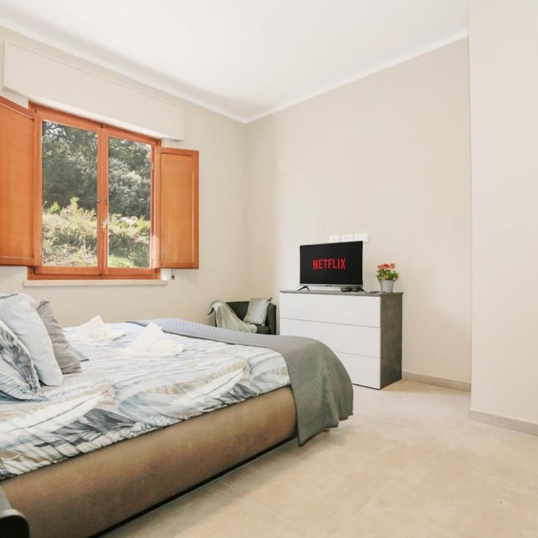 NEW VILLA Jacuzzi WIFI BBQ parking GameCinema ROOM - Villa - 19