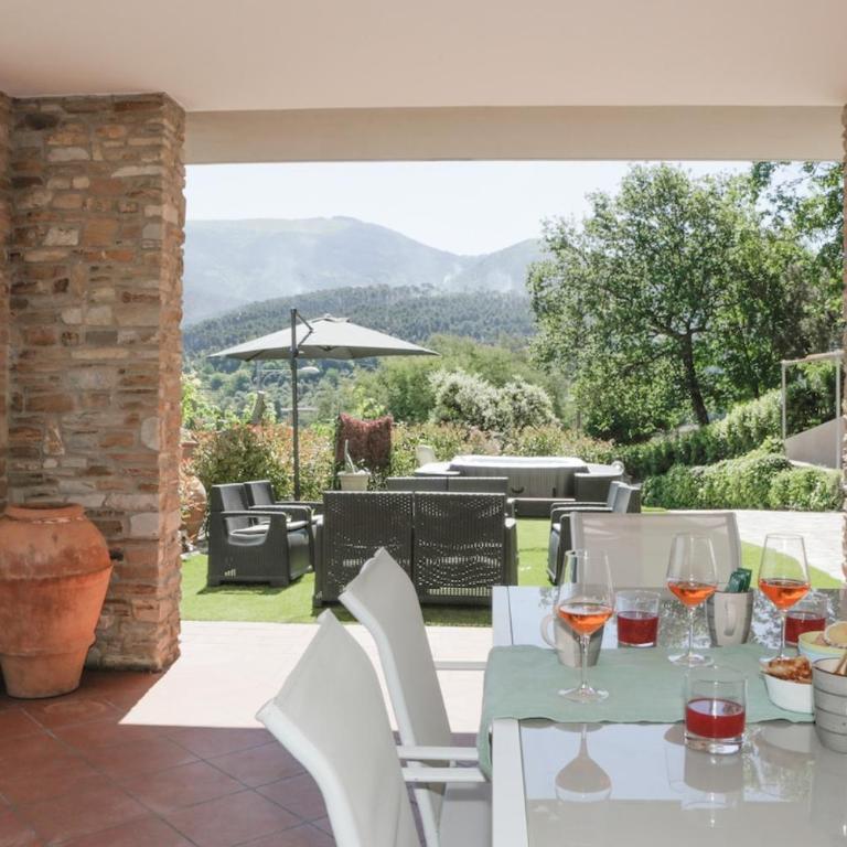 NEW VILLA Jacuzzi WIFI BBQ parking GameCinema ROOM - Villa - 53