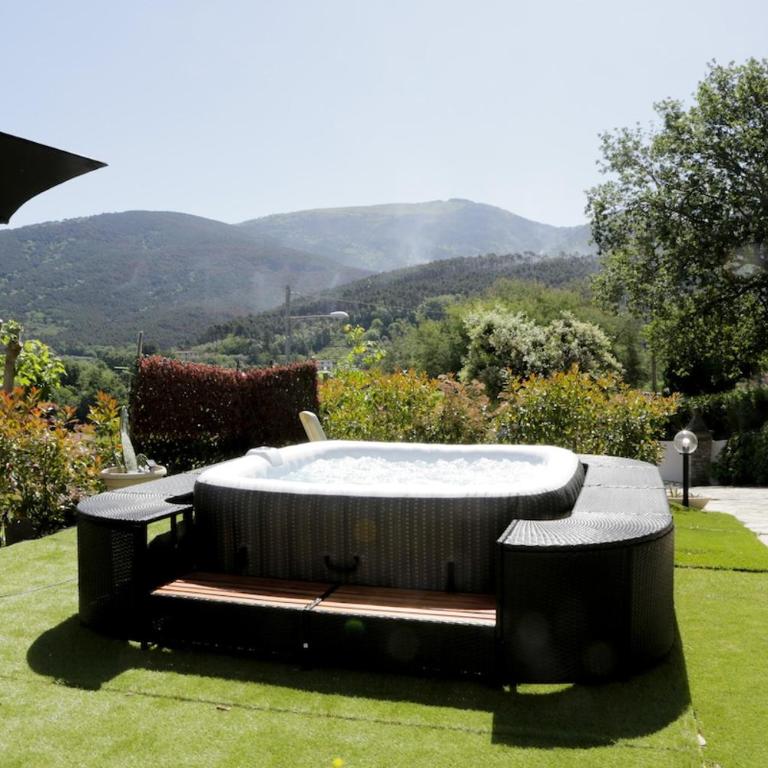 NEW VILLA Jacuzzi WIFI BBQ parking GameCinema ROOM - Villa - 61