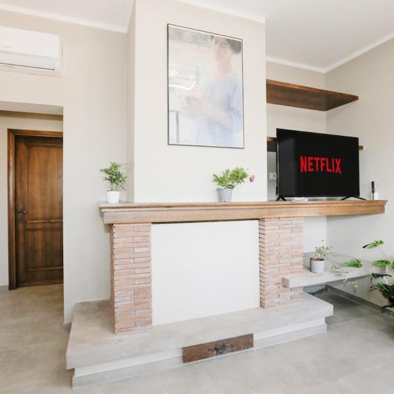 NEW VILLA Jacuzzi WIFI BBQ parking GameCinema ROOM - Villa - 63