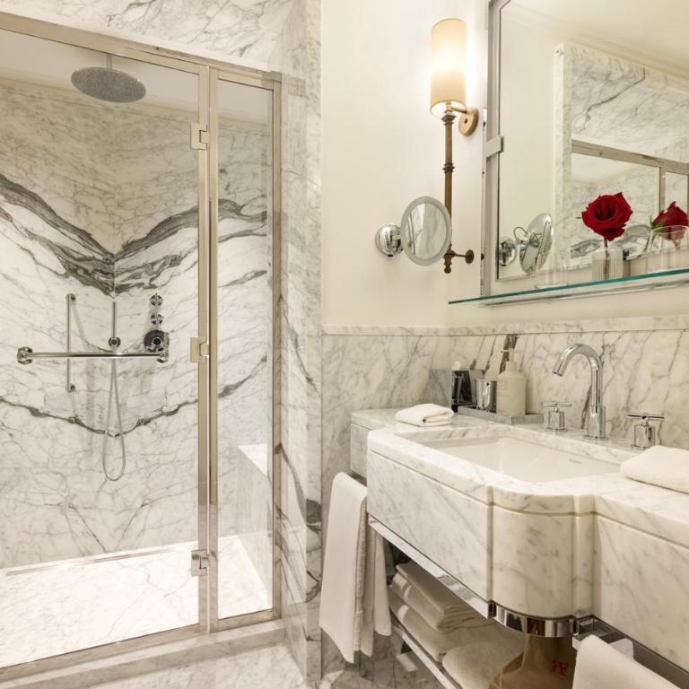 Rocco Forte Hotel Savoy - Classic Double Room - 6