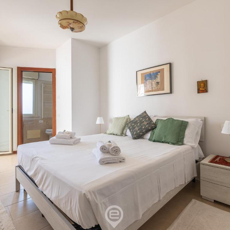 Estay - Mariangela's House - Balcony & AirCon - Two-Bedroom Apartment with Balcony - 3