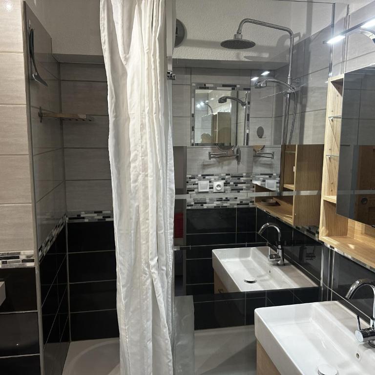 Appartement pour 4, piscine et parking - Apartamento de 1 dormitorio con vistas a la piscina - 6