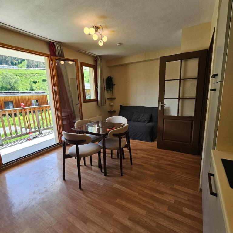 Studio Vue Piste Les Orres 1800 Piscine - Appartamento con 1 Camera da Letto - 17