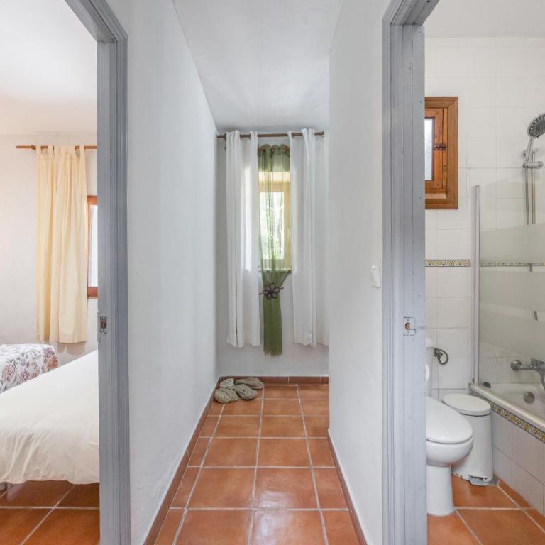 Casa El Mimbral y El Fresno - Three-Bedroom House - 2