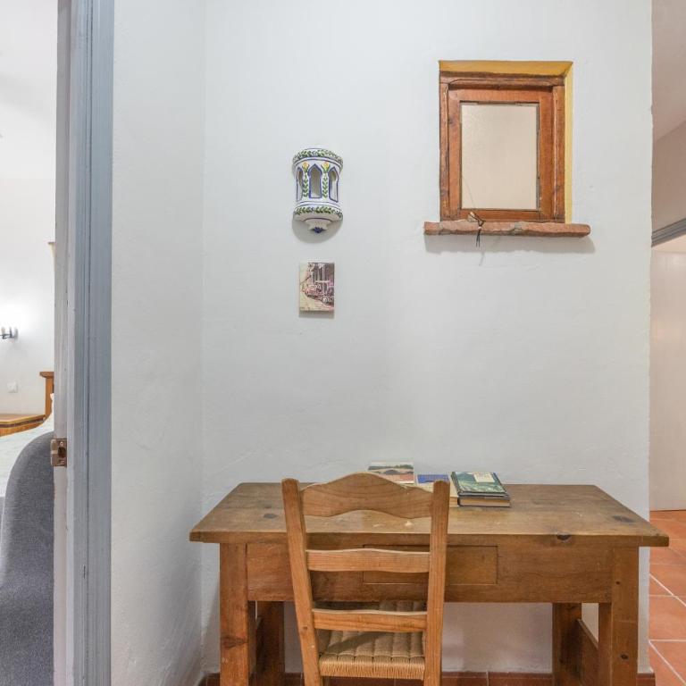 Casa El Mimbral y El Fresno - Three-Bedroom House - 9