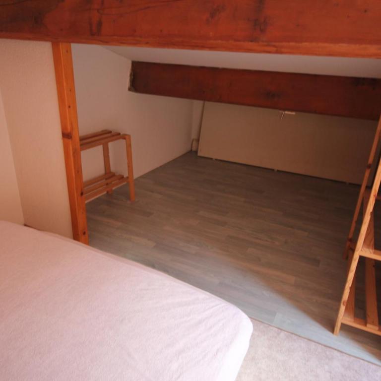 Maison de vacances dans résidence MARINES avec piscine commune, 4 à 5 couchages, 250 m de la mer à PORTIRAGNES Plage LRMA52A - Casa con 2 Camere da Letto - 11