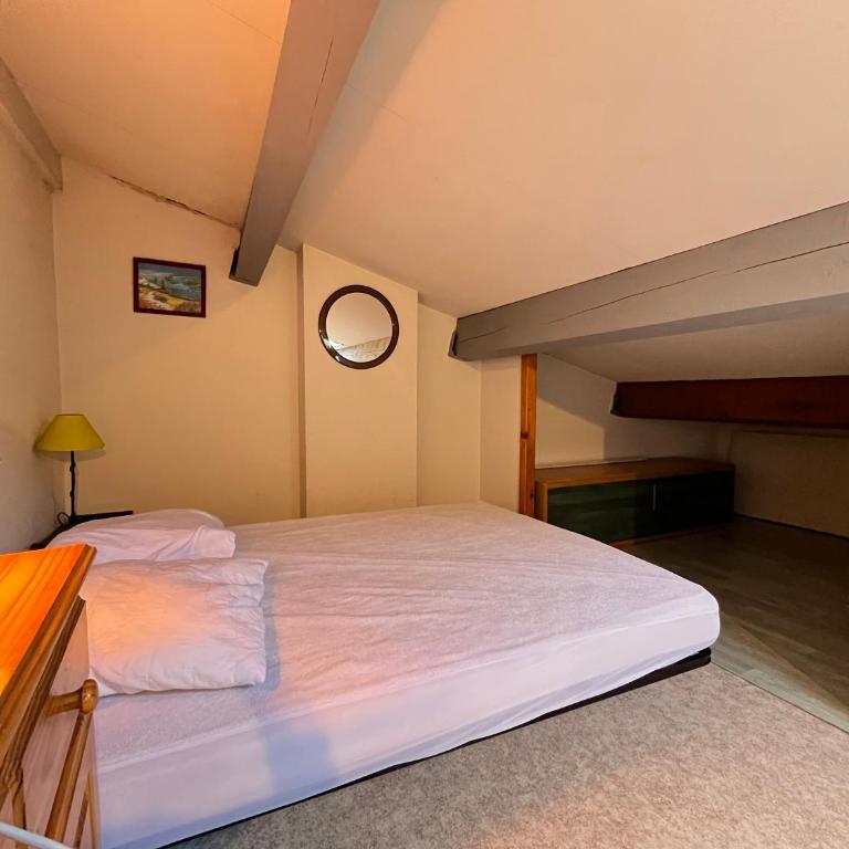 Maison de vacances dans résidence MARINES avec piscine commune, 4 à 5 couchages, 250 m de la mer à PORTIRAGNES Plage LRMA52A - Casa con 2 Camere da Letto - 12