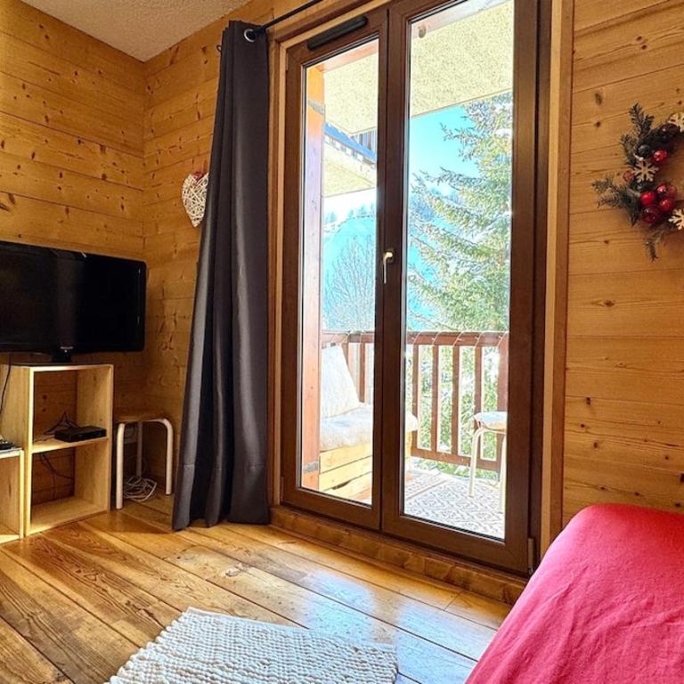 Charming studio - close to Les Sybelles slopes - Studio - Vue sur Montagne - 13