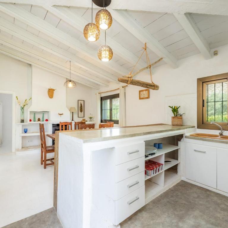 Pedret - Vacation Home - 8
